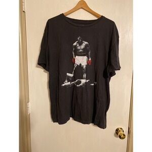 Muhammad Ali Graphic T-Shirt Mens 2XL Black Iconic Victory Pose Boxing Tee 0287